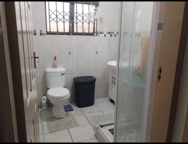 2.5 BEDROOM HOUSE FOR SALE IN AUSTERVILLE